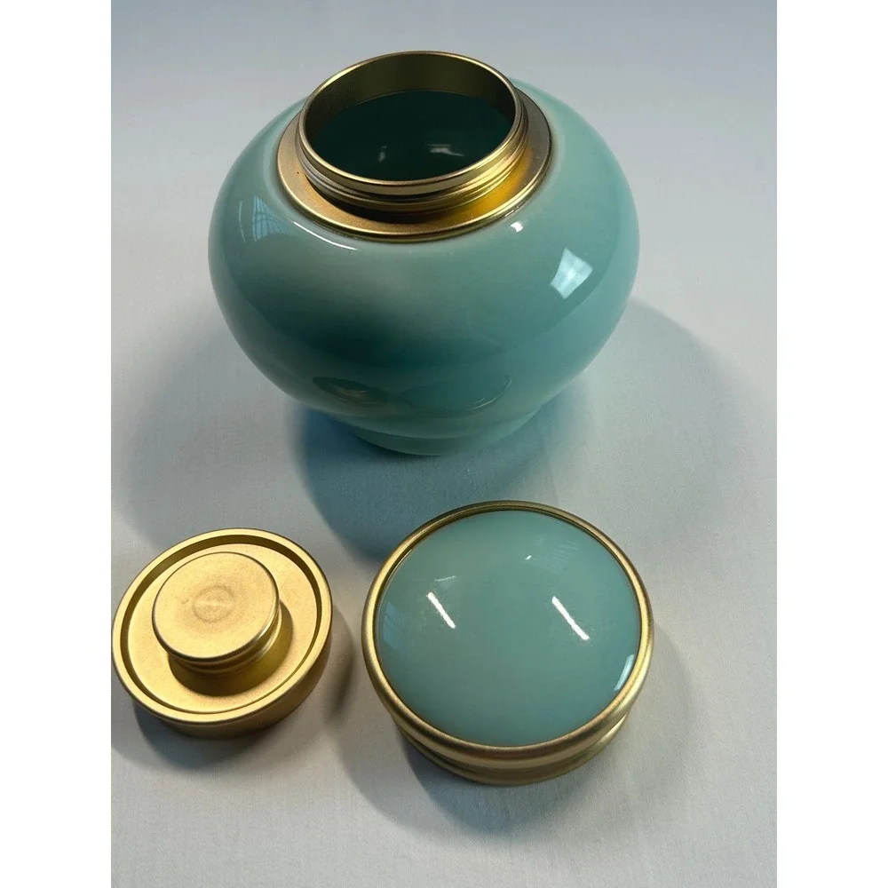 Porcelain Urn Jar Unisex OS Aqua Celadon Gold Trim Ginger Jar